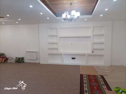 خرید ویلا 370 متری با استخر در خشت سر محمودآباد