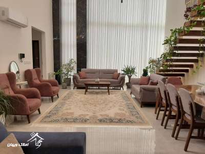خرید ویلا 210 متری در محمود آباد 