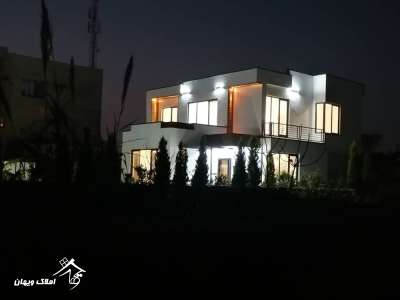 خرید ویلا نوساز 250 متری در محمودآباد