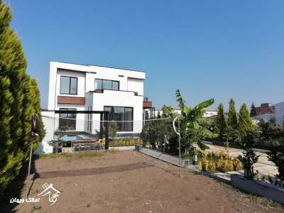 خرید ویلا نوساز 250 متری در محمودآباد