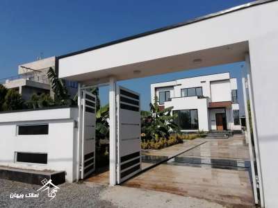 خرید ویلا نوساز 250 متری در محمودآباد