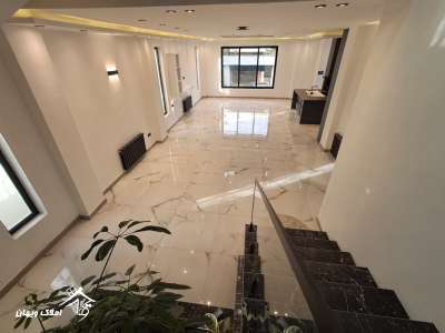 خرید ویلا تریپلکس 280 متری در محمودآباد